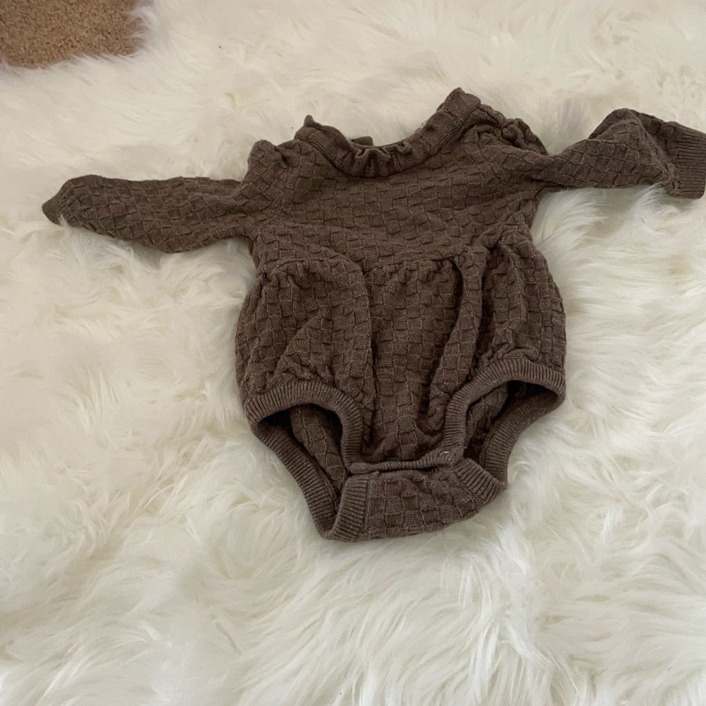 Kate Quinn long sleeve romper